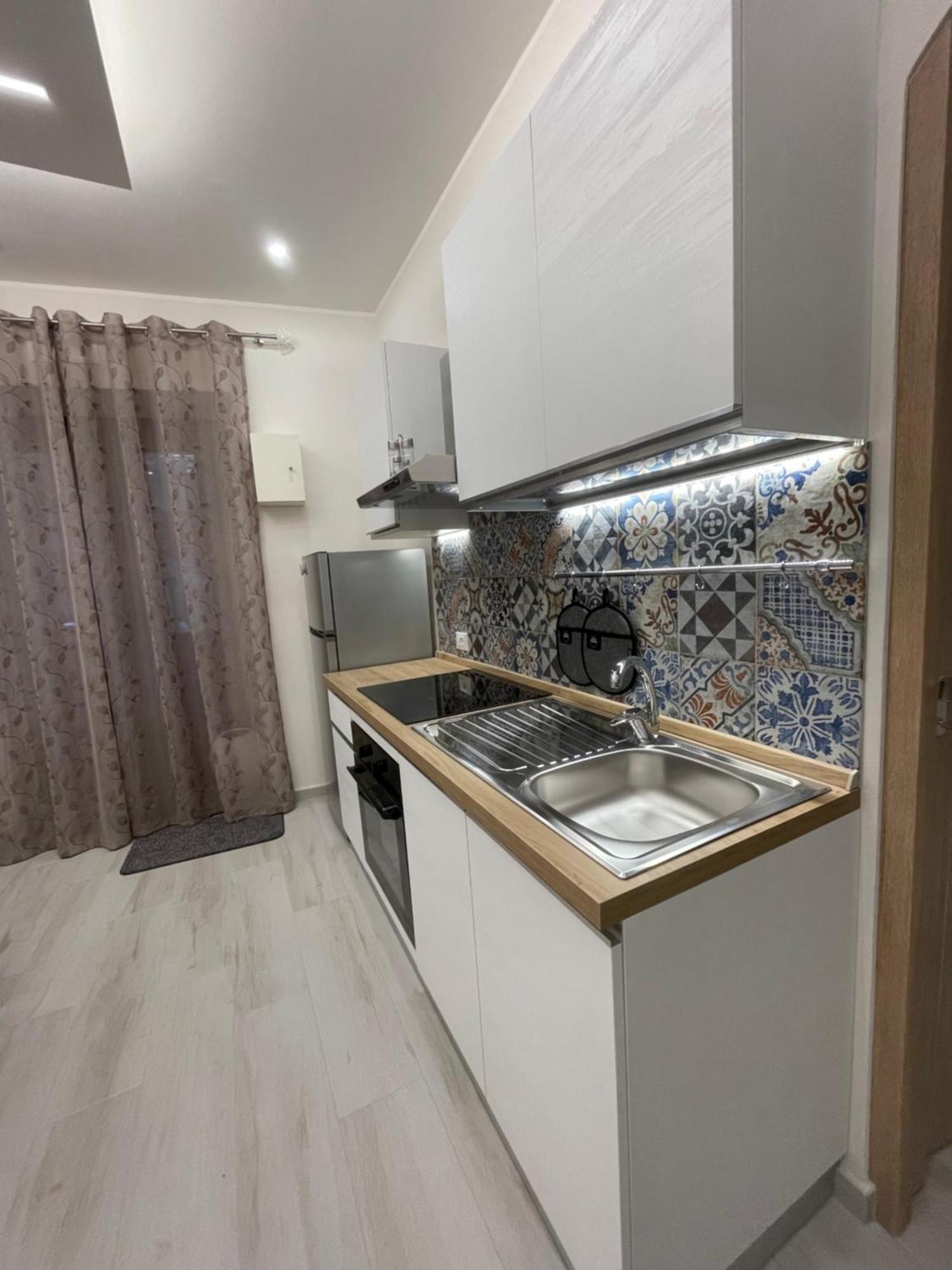 Noemi's Ballaro' Apartment *